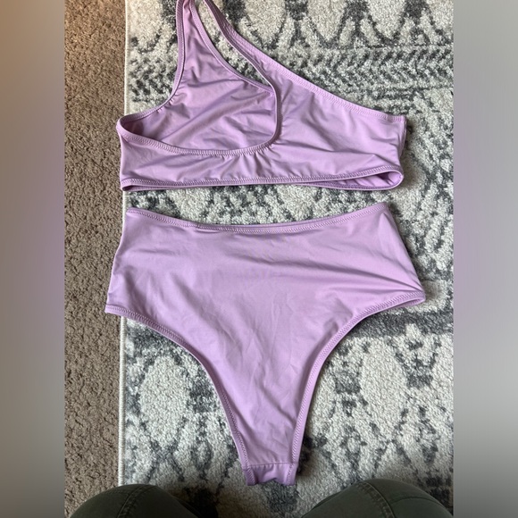 Offwhite bathing suit - Picture 4 of 5